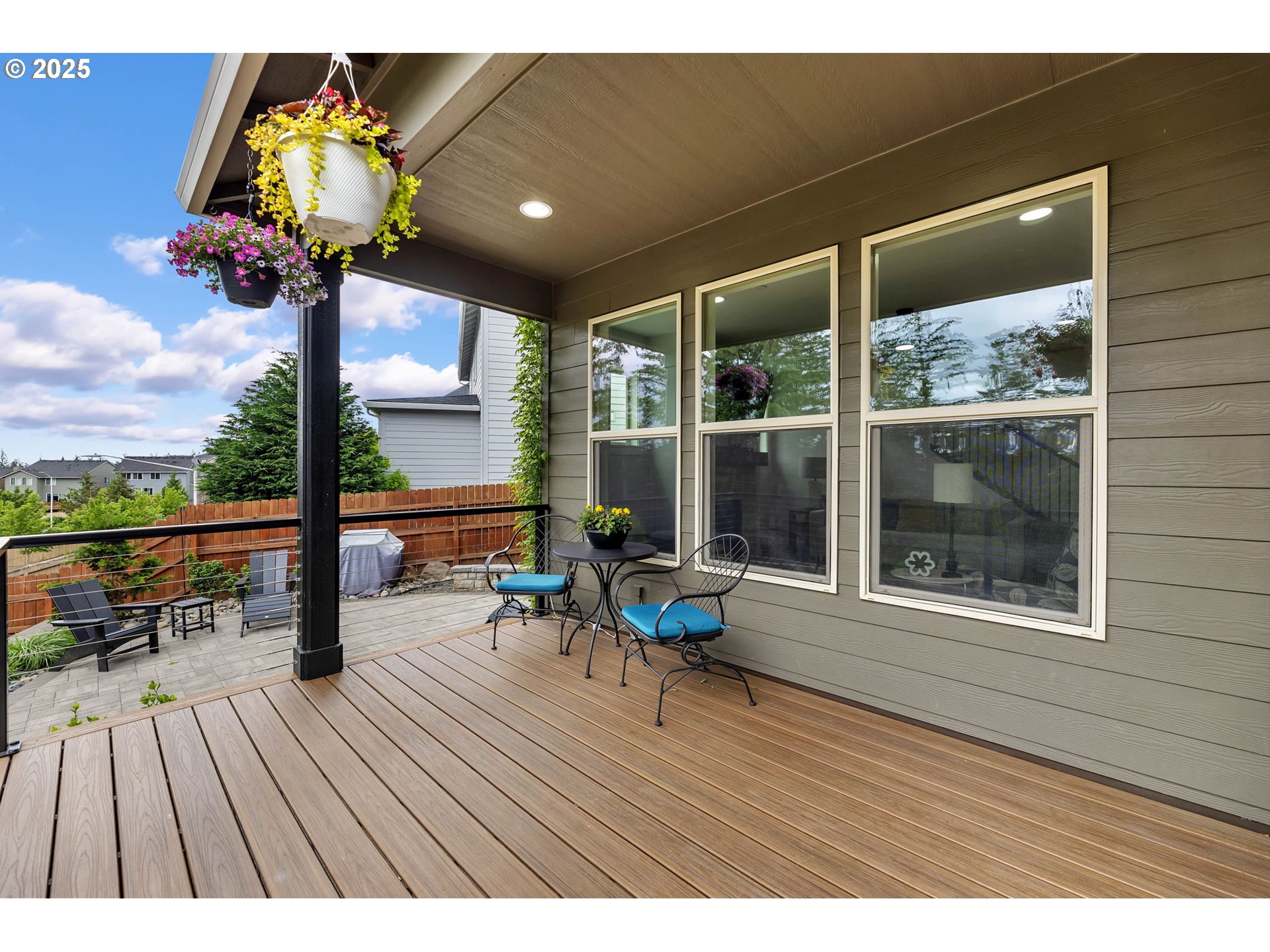 3924 NE TACOMA CT