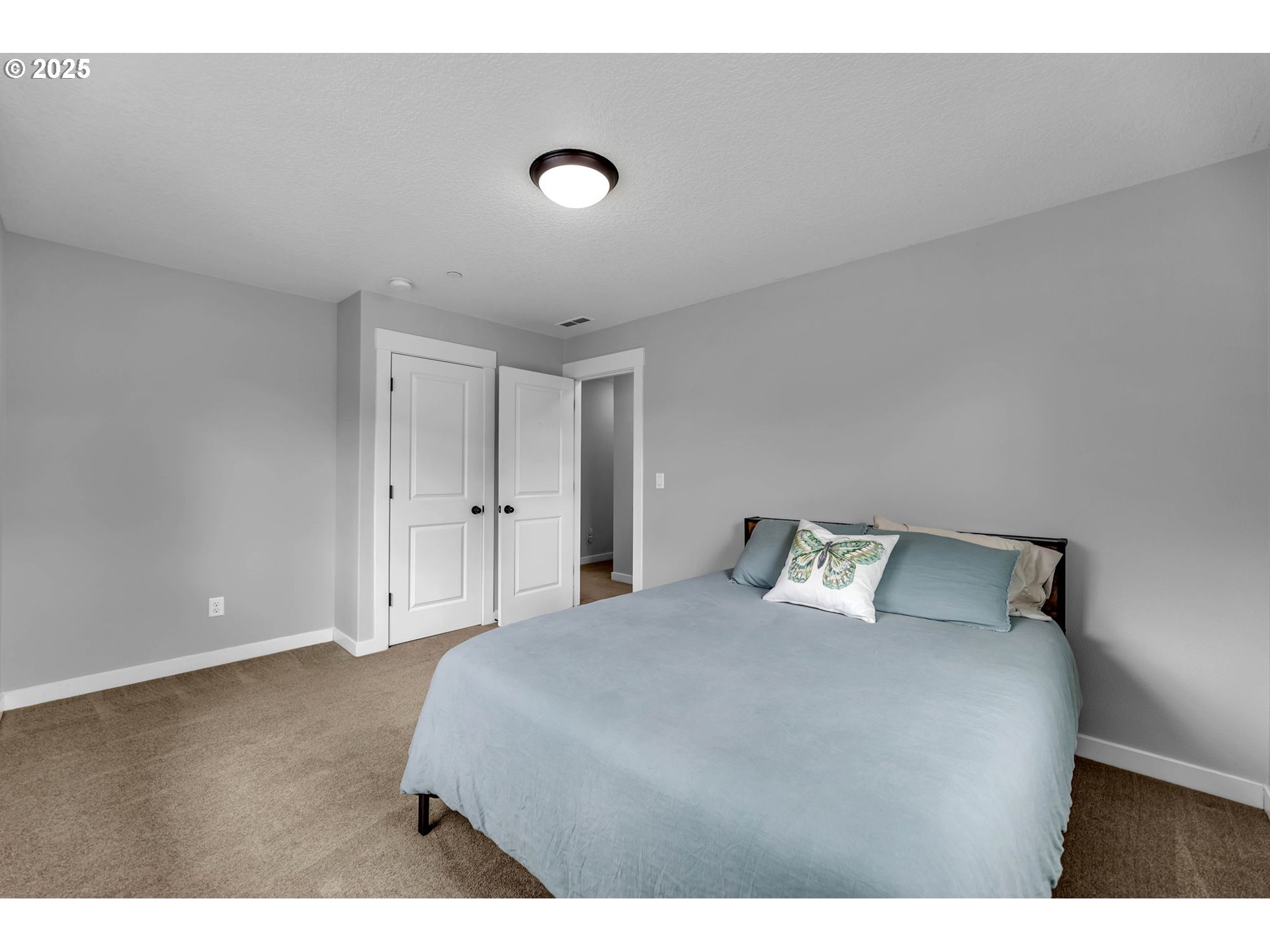 3924 NE TACOMA CT