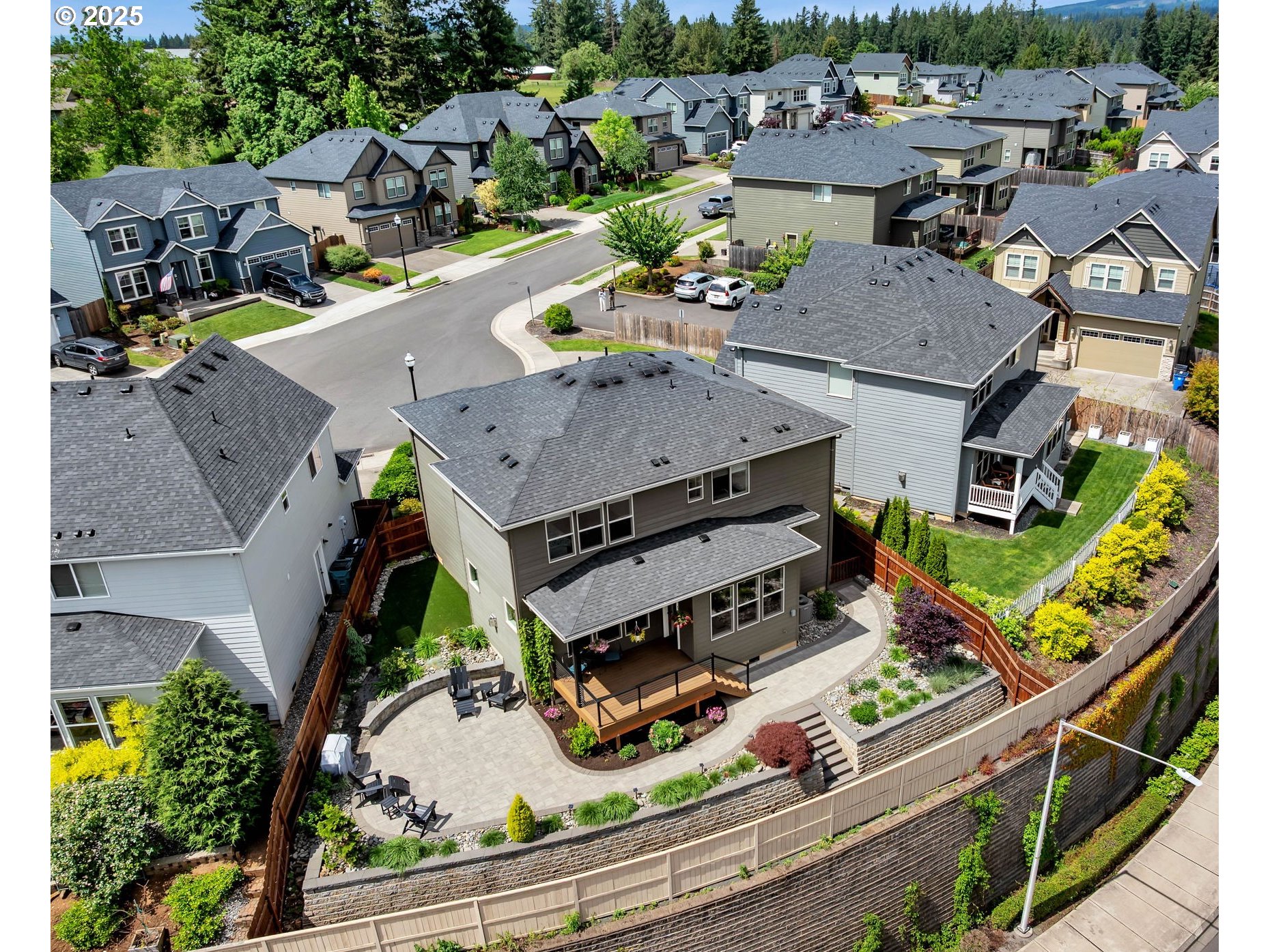 3924 NE TACOMA CT