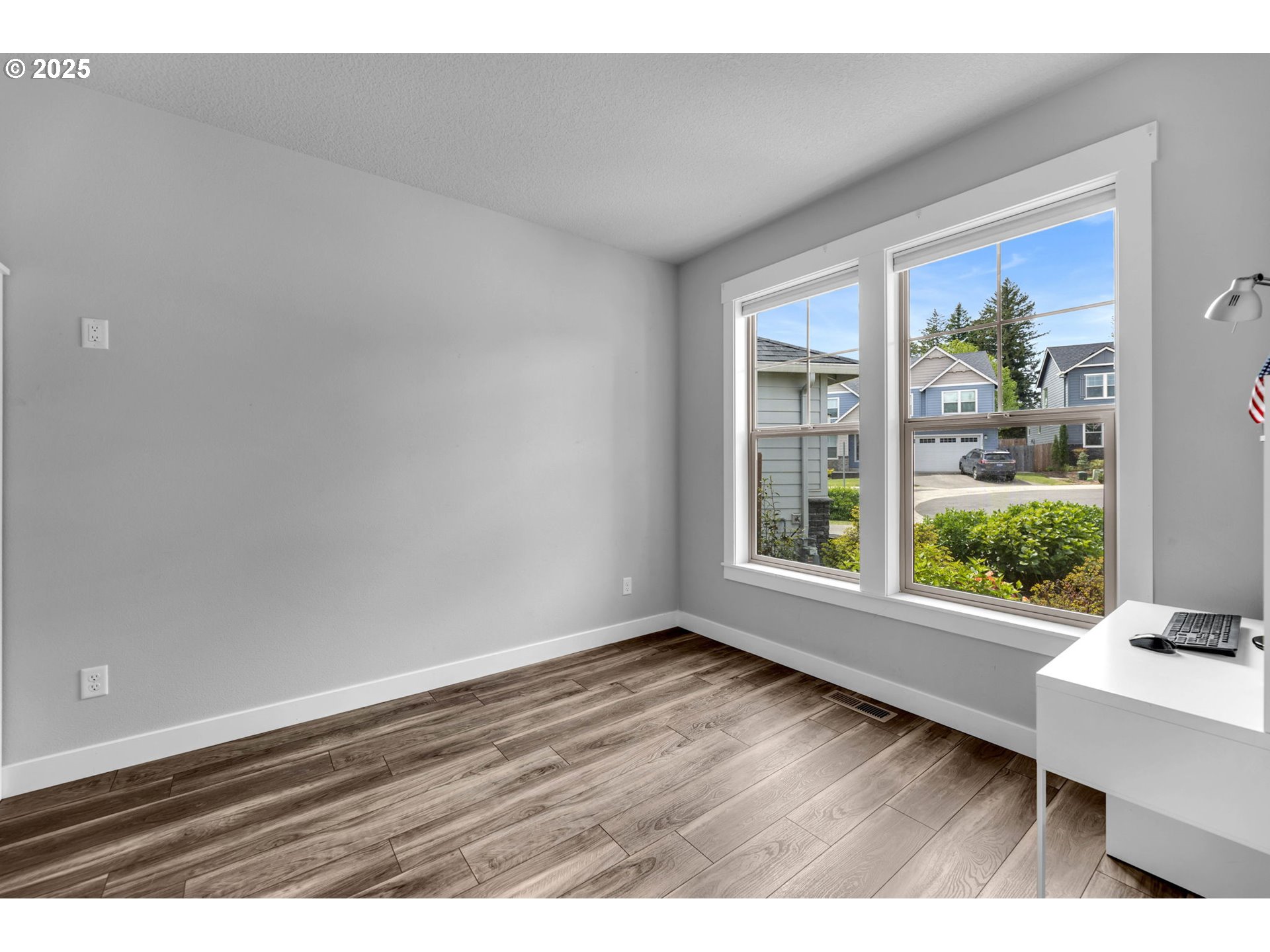 3924 NE TACOMA CT