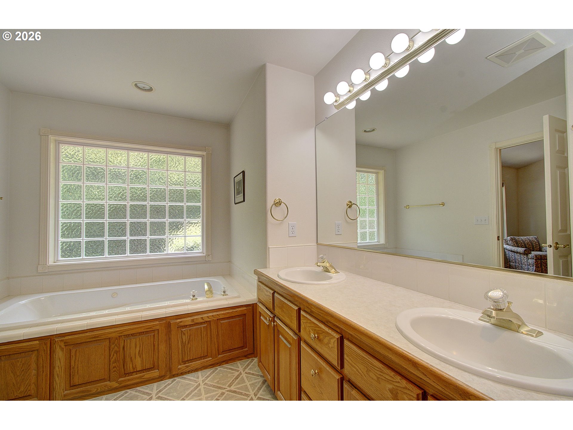 12522 NE RILEY CT