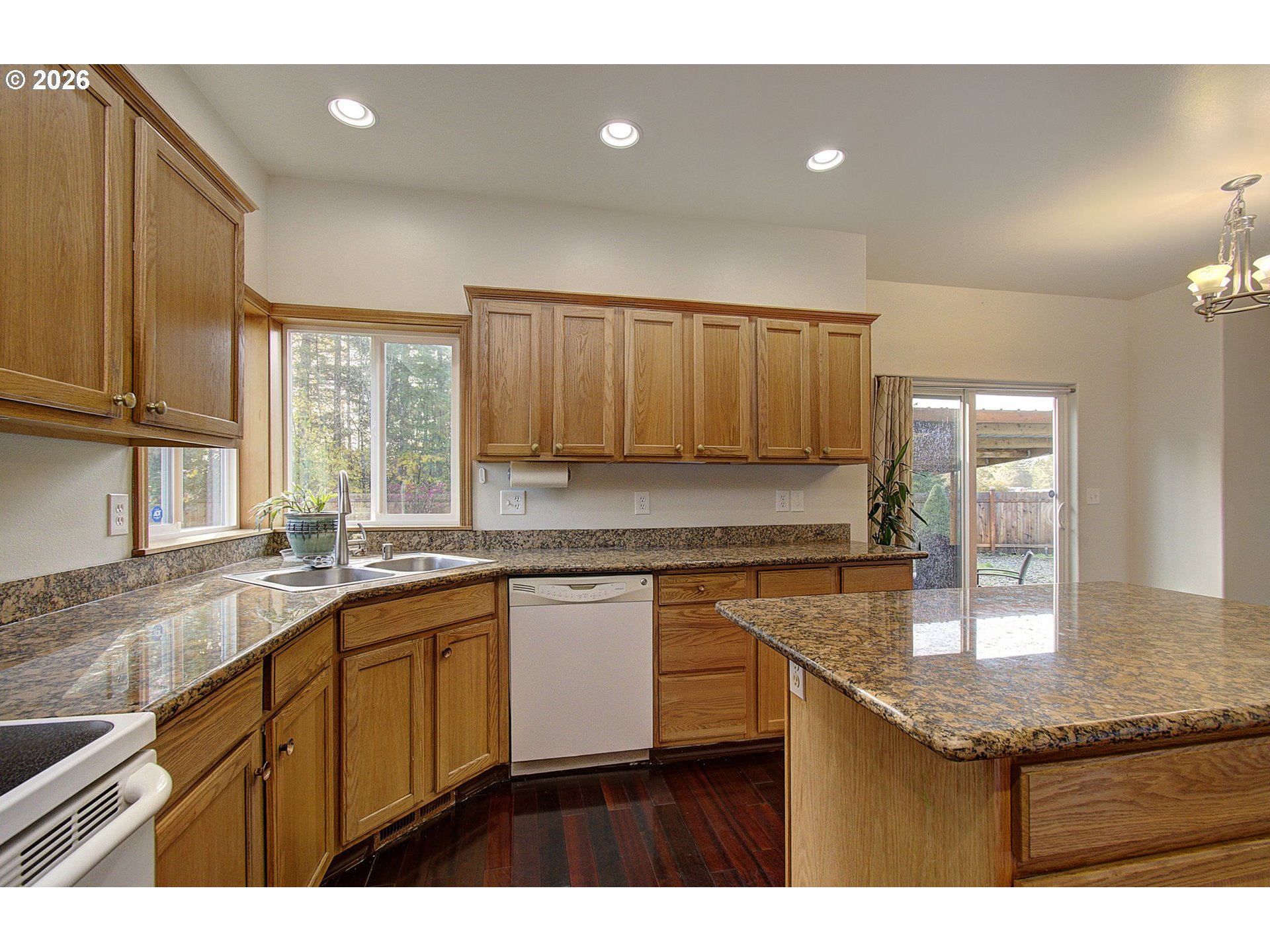 105 Summit Place DR, McCleary