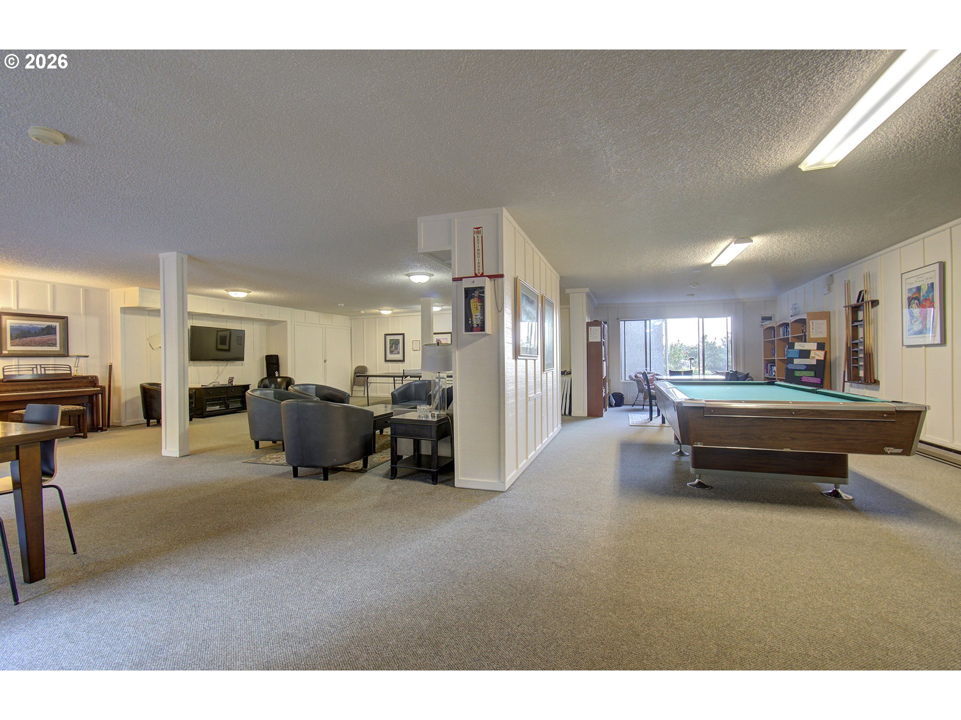 5565 E EVERGREEN BLVD