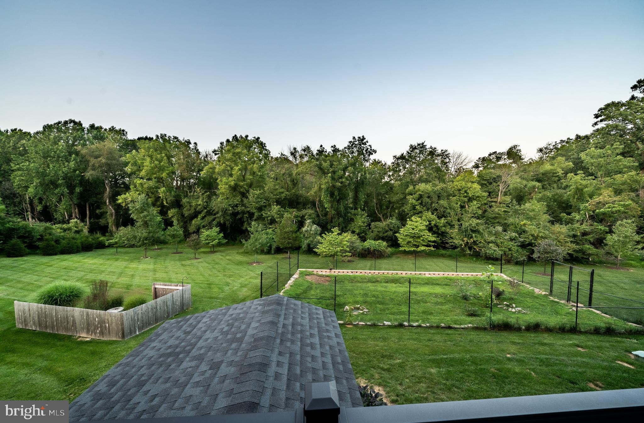 2212 Bodine Rd