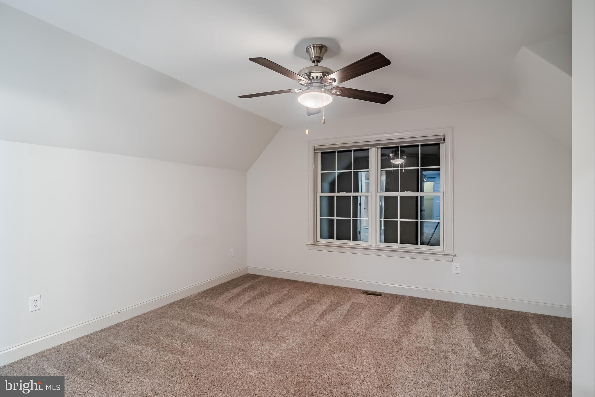 2212 Bodine Rd