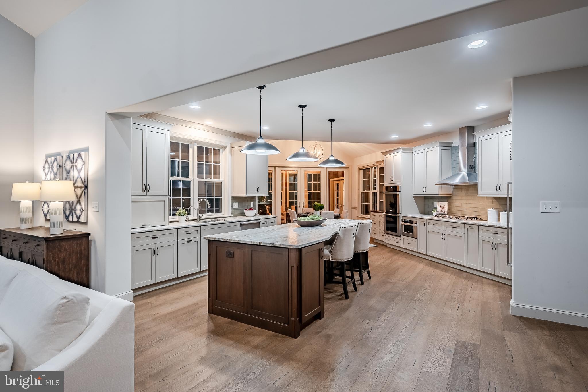 2212 Bodine Rd