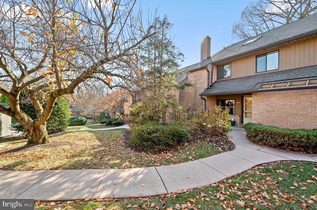 345 Paoli Woods