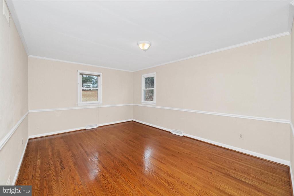 2 FERN HILL ROAD
