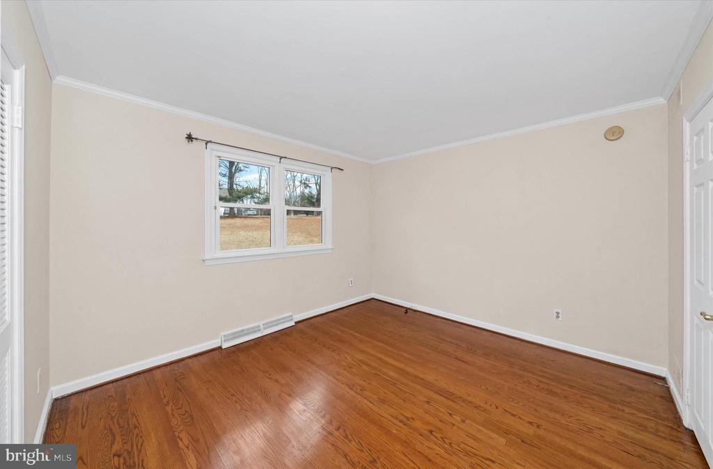 2 FERN HILL ROAD