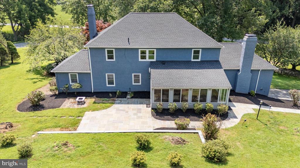 2 FERN HILL ROAD