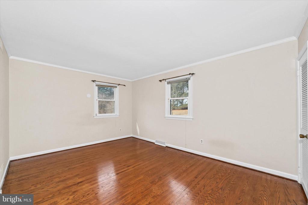 2 FERN HILL ROAD