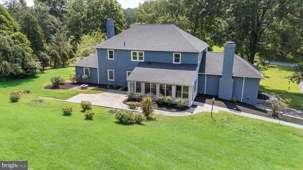 2 FERN HILL ROAD