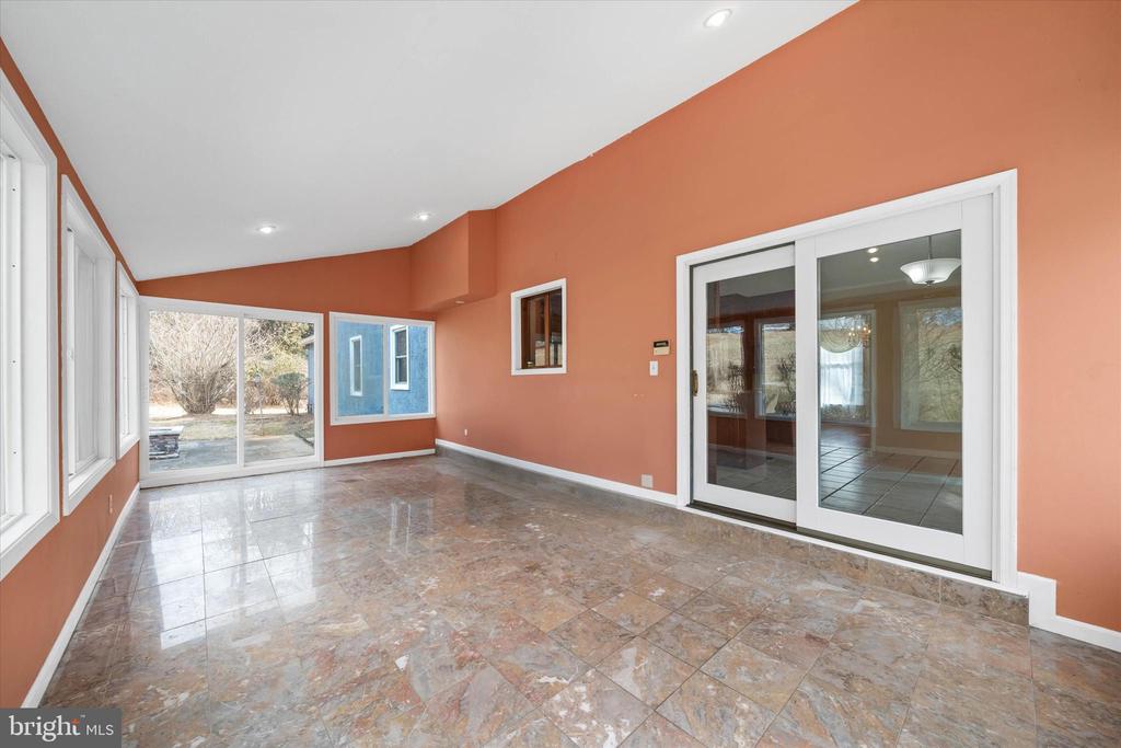 2 FERN HILL ROAD