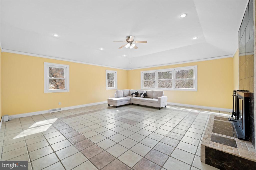 2 FERN HILL ROAD
