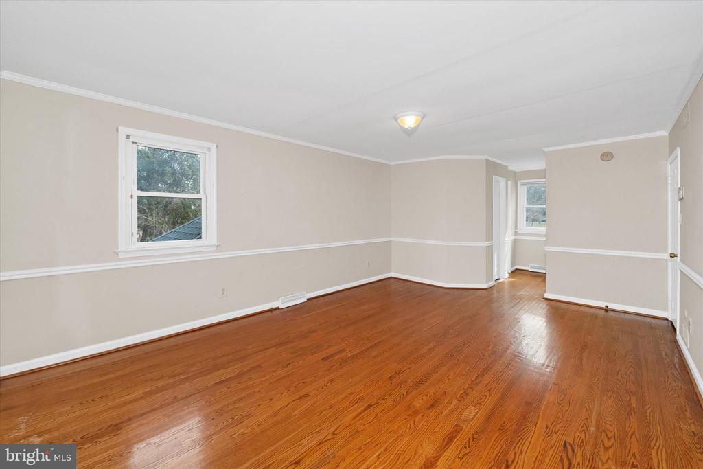 2 FERN HILL ROAD