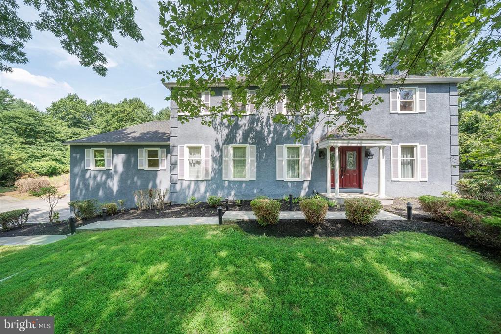 2 FERN HILL ROAD