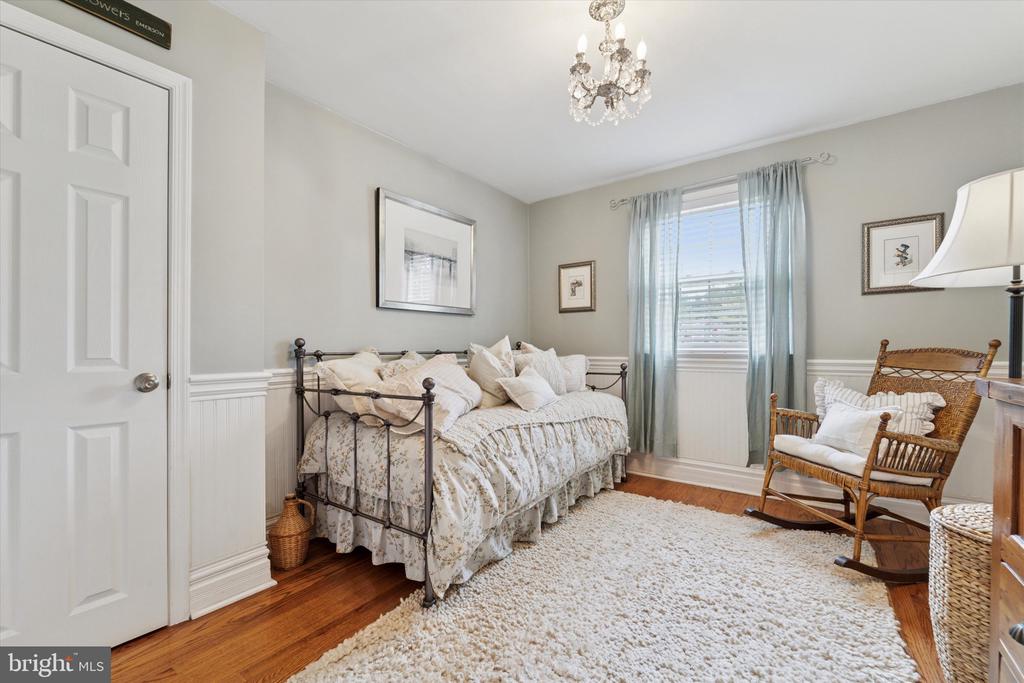 131 BROOKMEAD ROAD