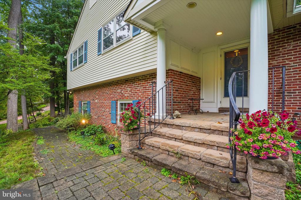 726 OLD STATE ROAD