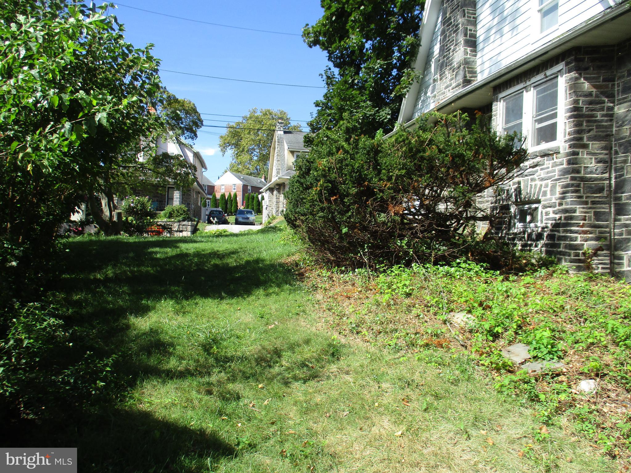117 Foster Ave