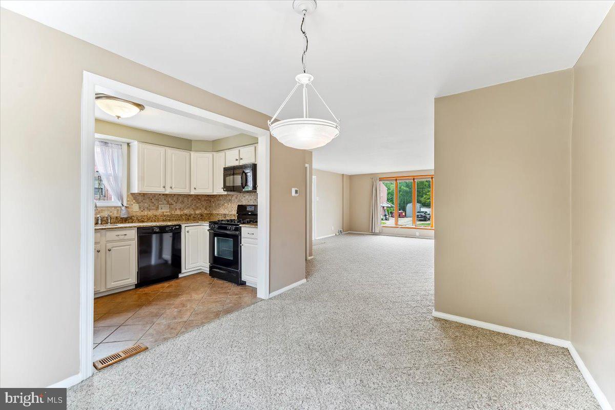 51 Hetzel Rd