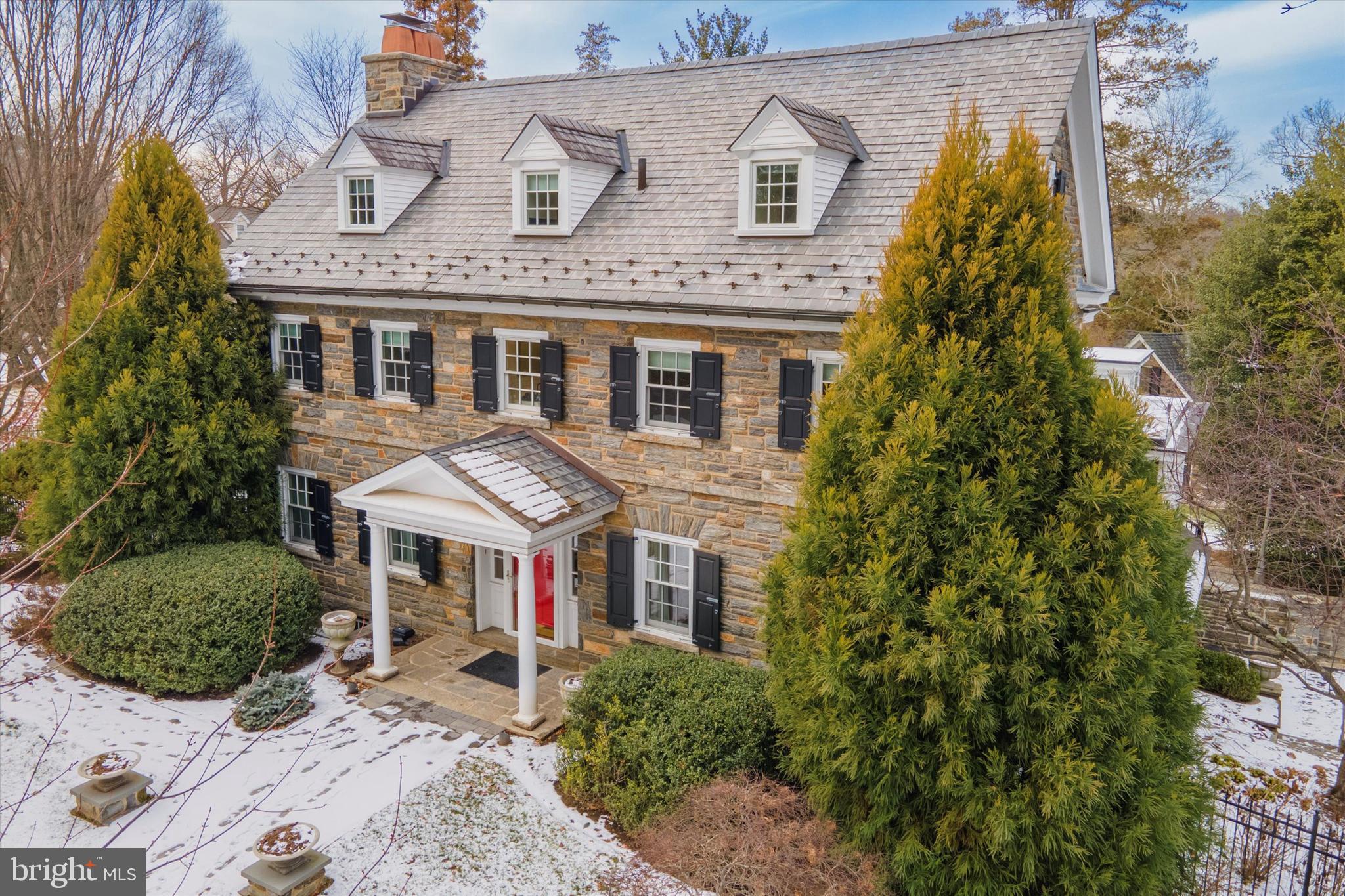 101 E BROOKHAVEN RD