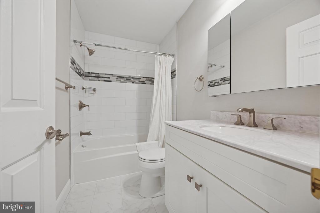 413 Eagle Rd ##7