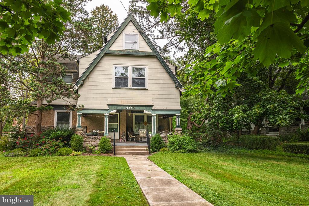 407 MIDLAND AVENUE
