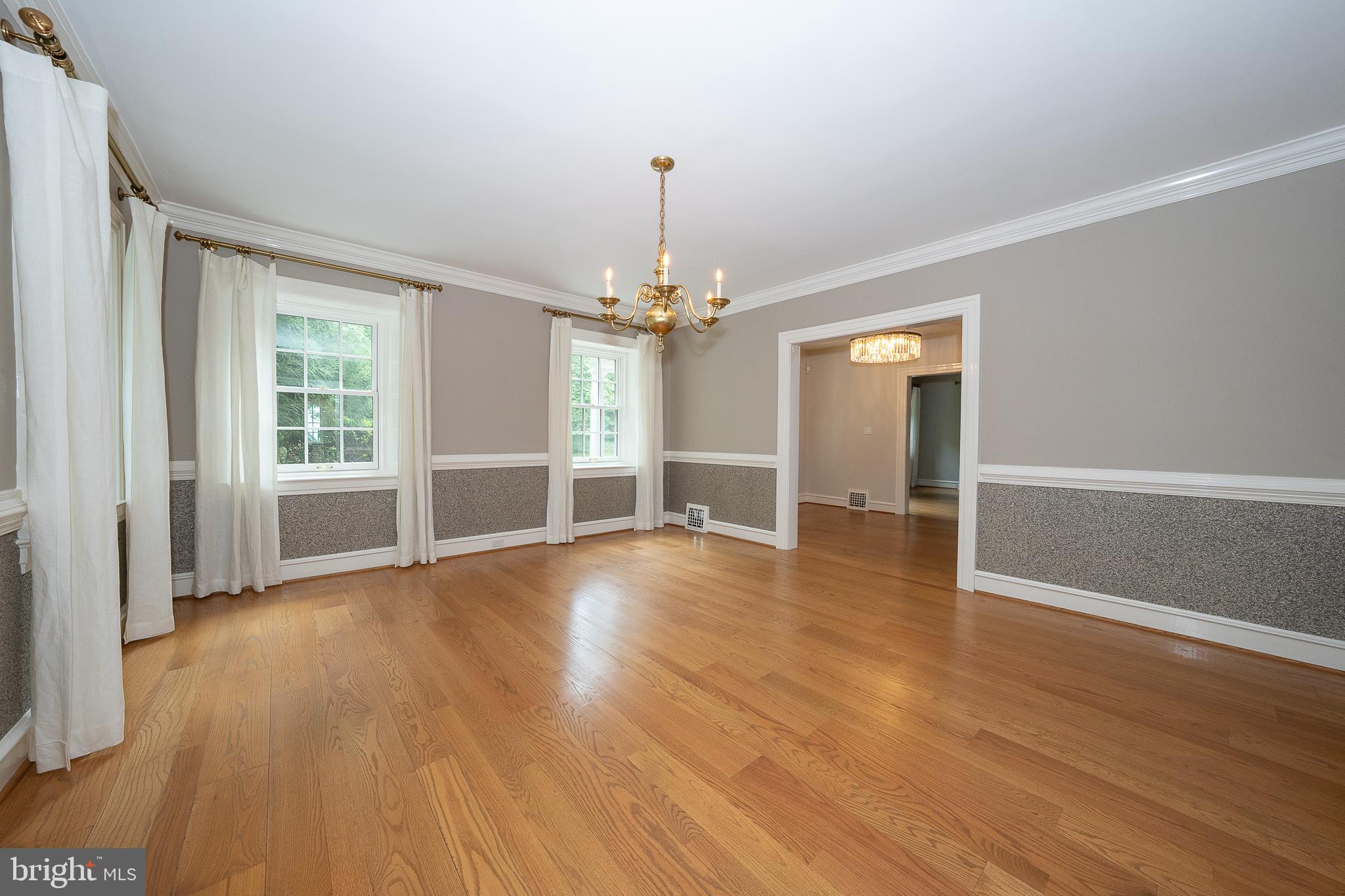 101 E BROOKHAVEN ROAD