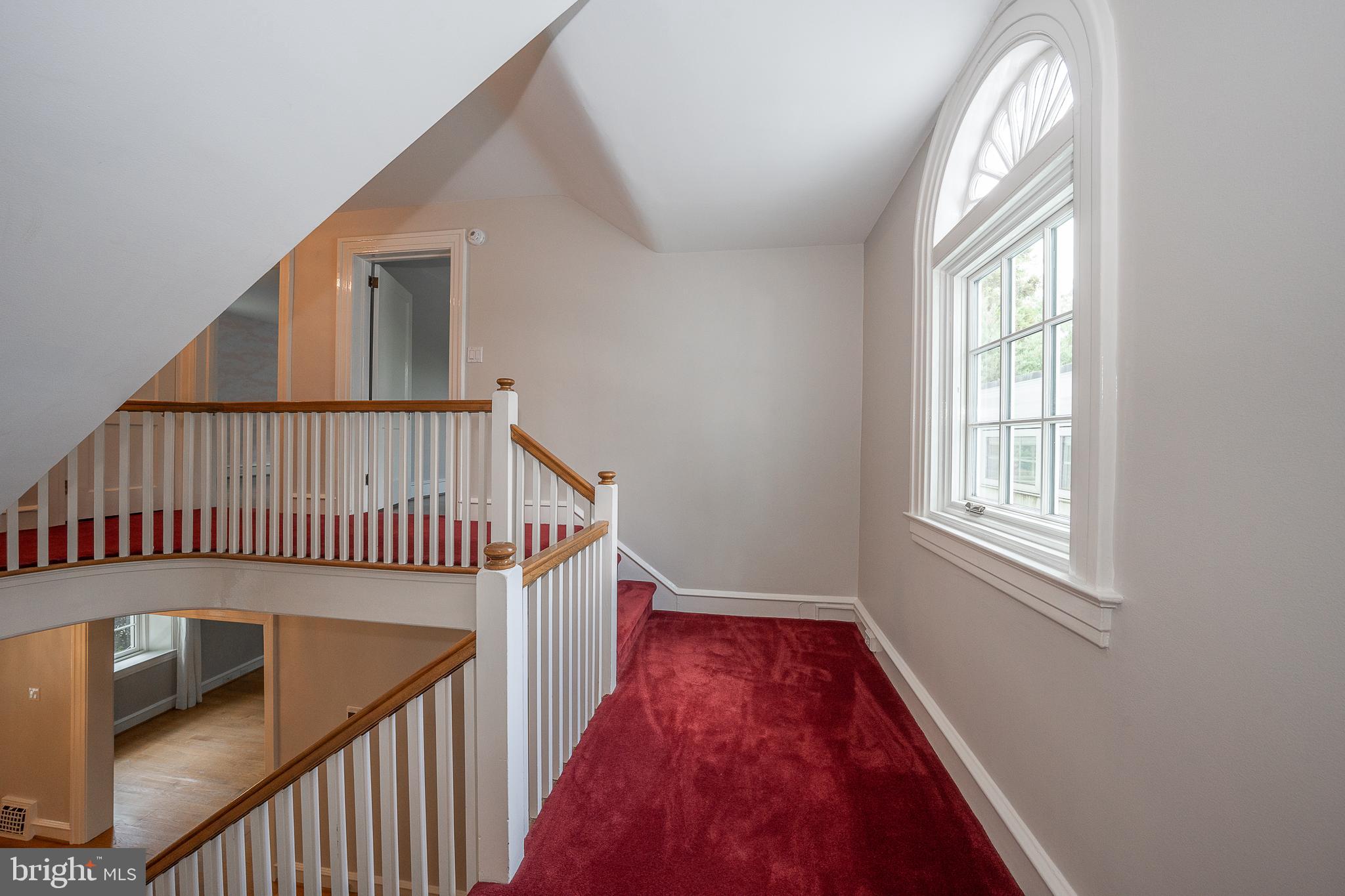 101 E BROOKHAVEN ROAD