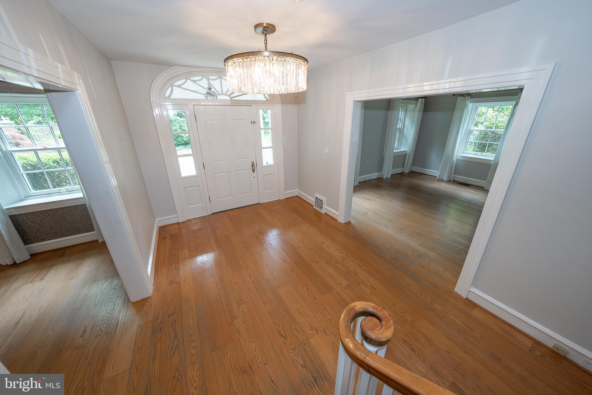 101 E BROOKHAVEN ROAD