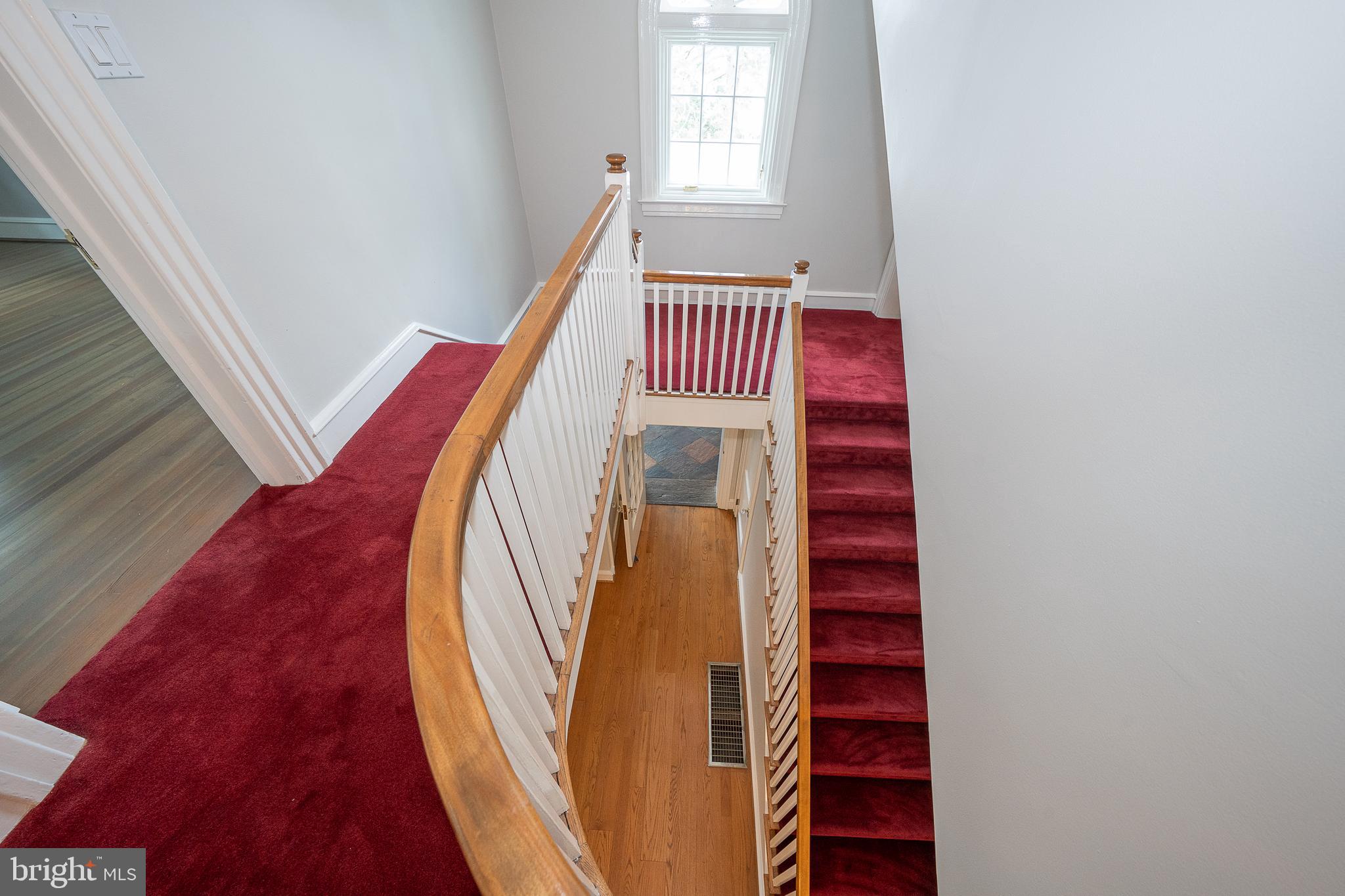 101 E BROOKHAVEN ROAD