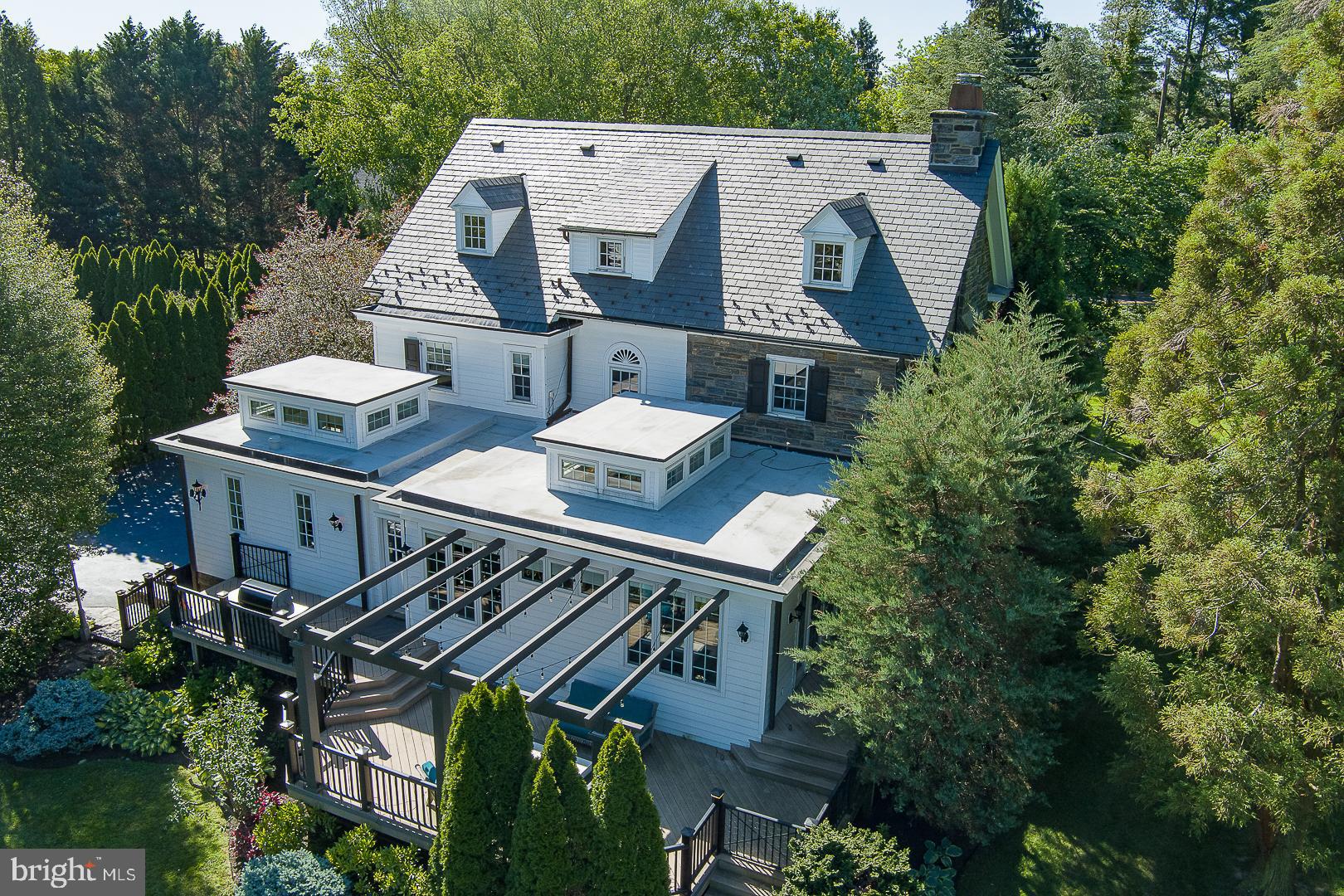 101 E BROOKHAVEN ROAD