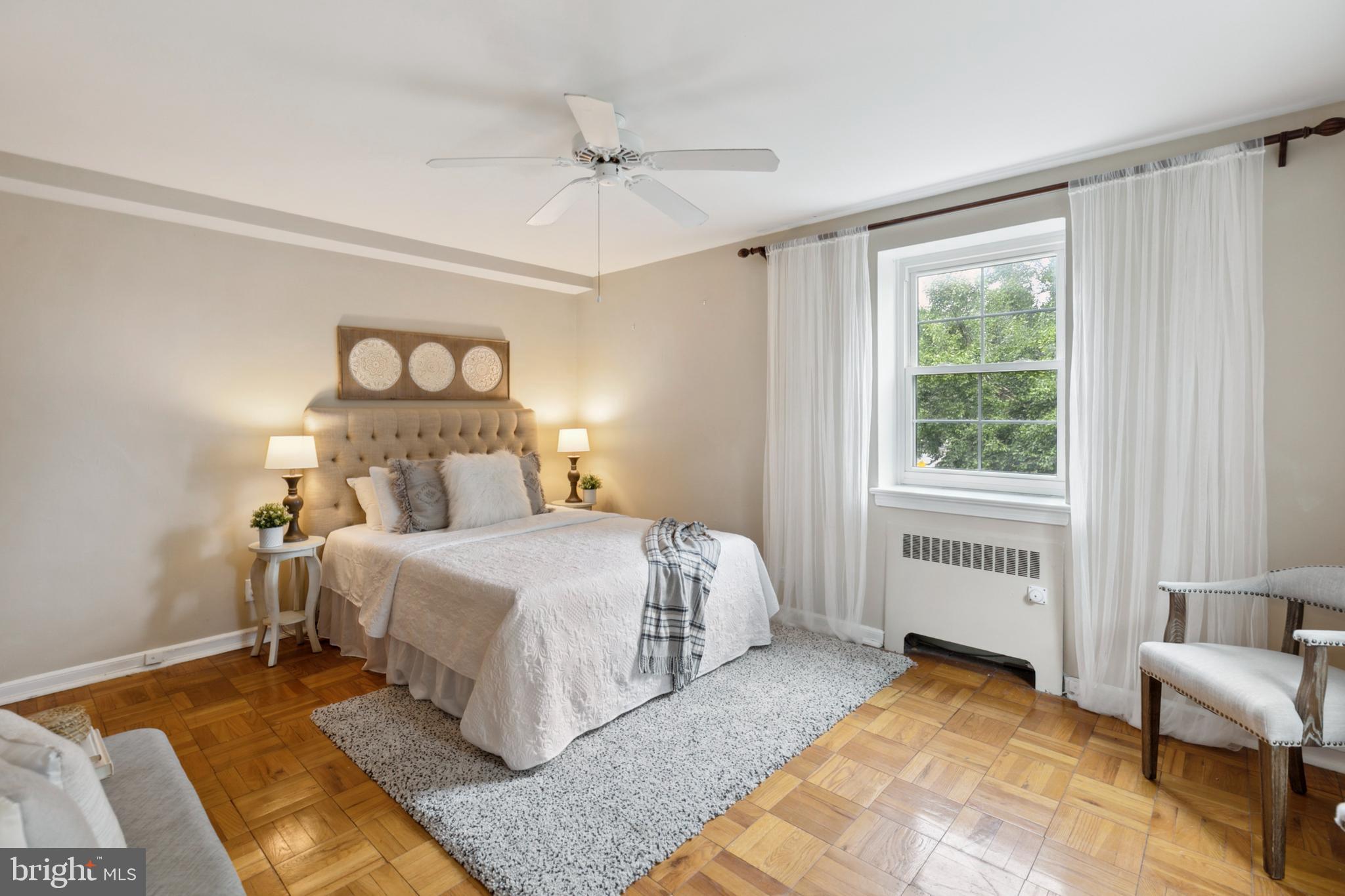 346 E Lancaster Ave #305