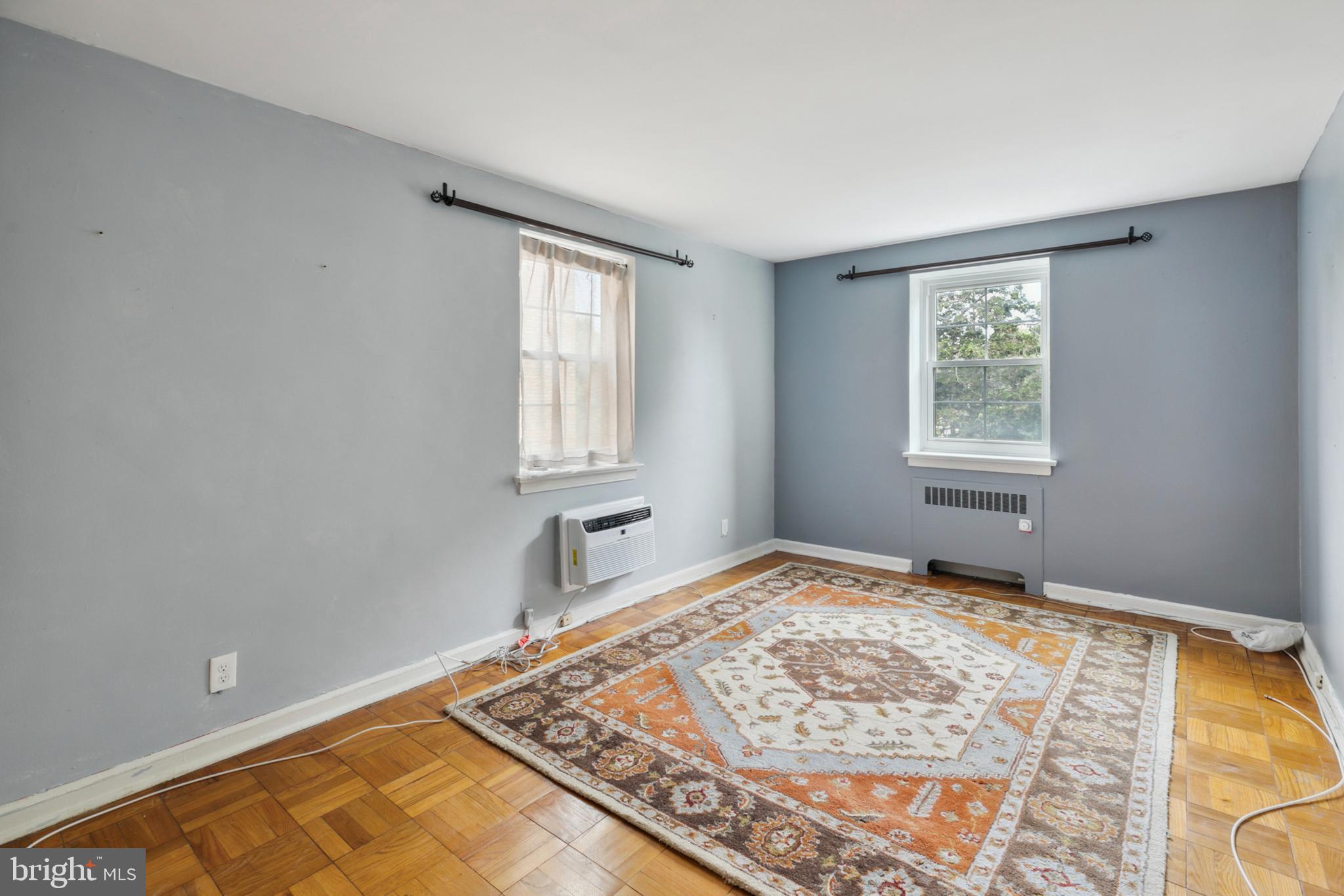 346 E Lancaster Ave #305
