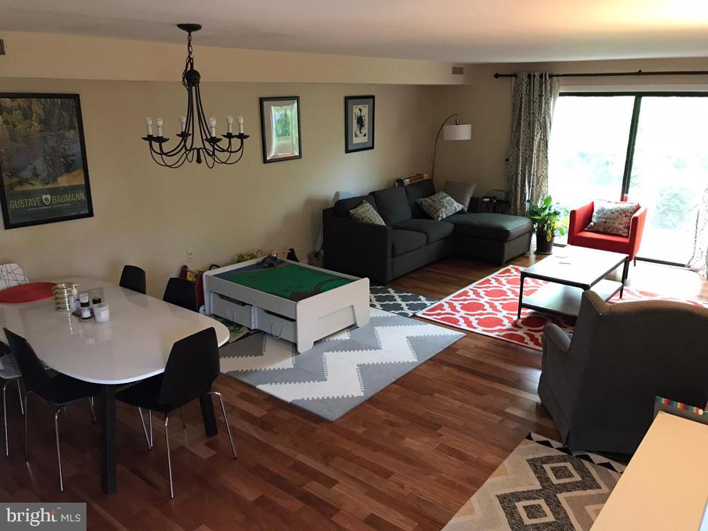 22 Llanfair Rd #8