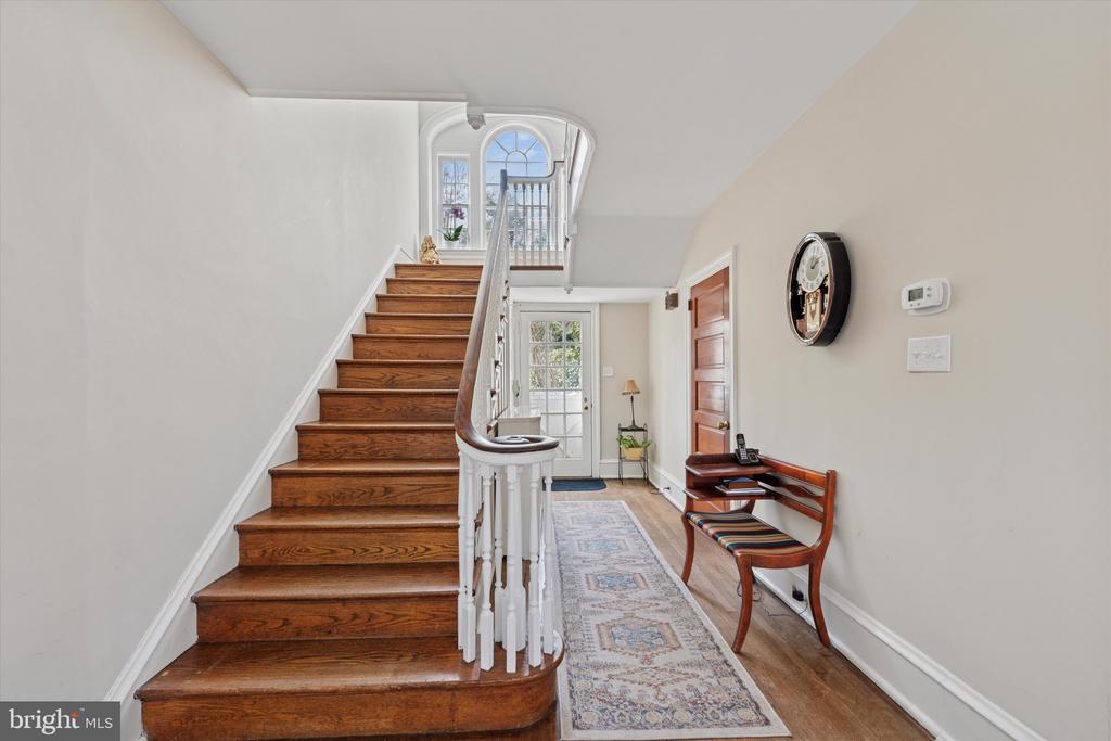 402 Penn Rd