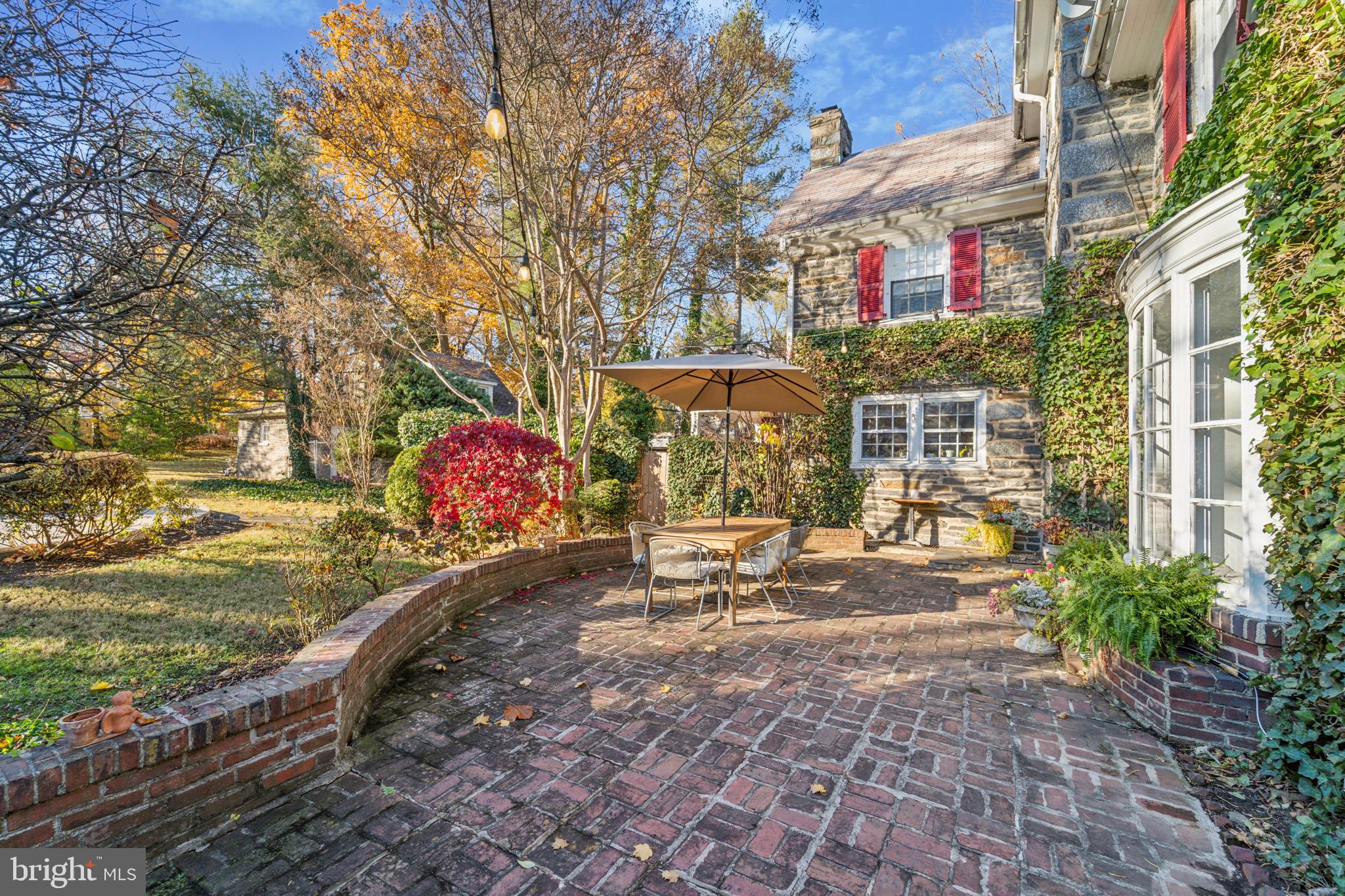 402 Penn Rd