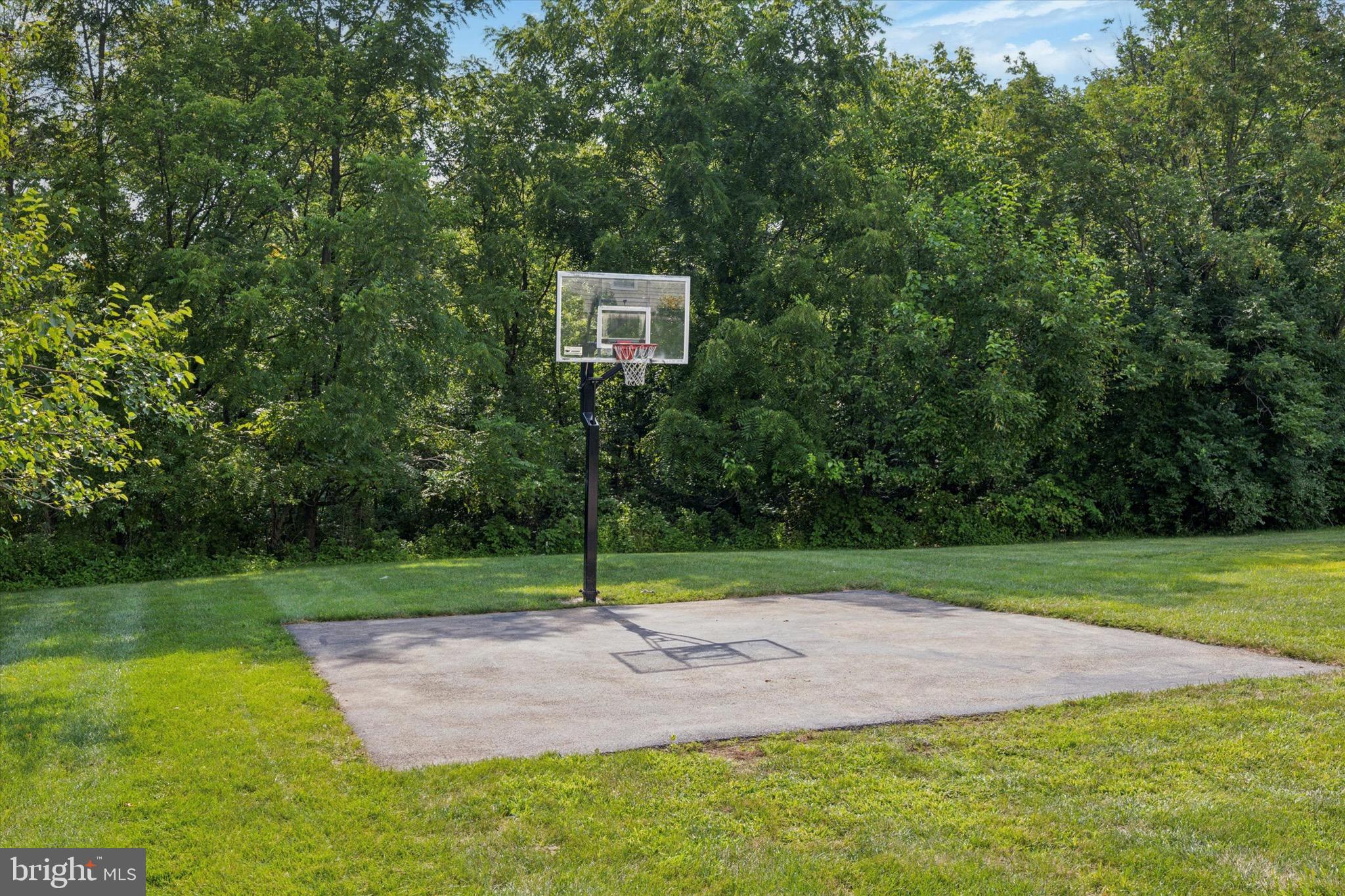 1724 ROSEWOOD COURT 84
