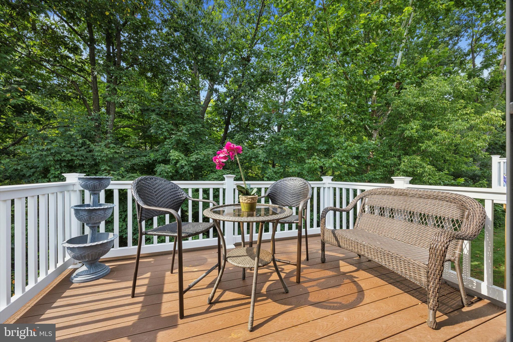 1724 ROSEWOOD COURT 84