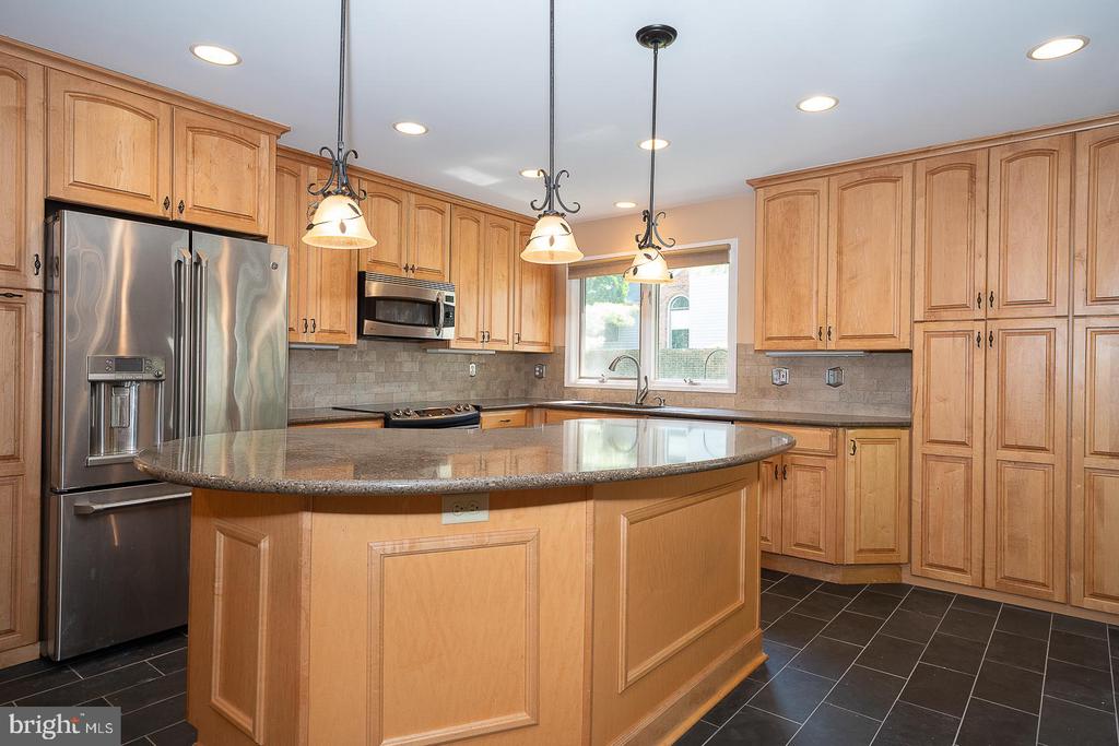 9315 EAGLE VIEW DRIVE