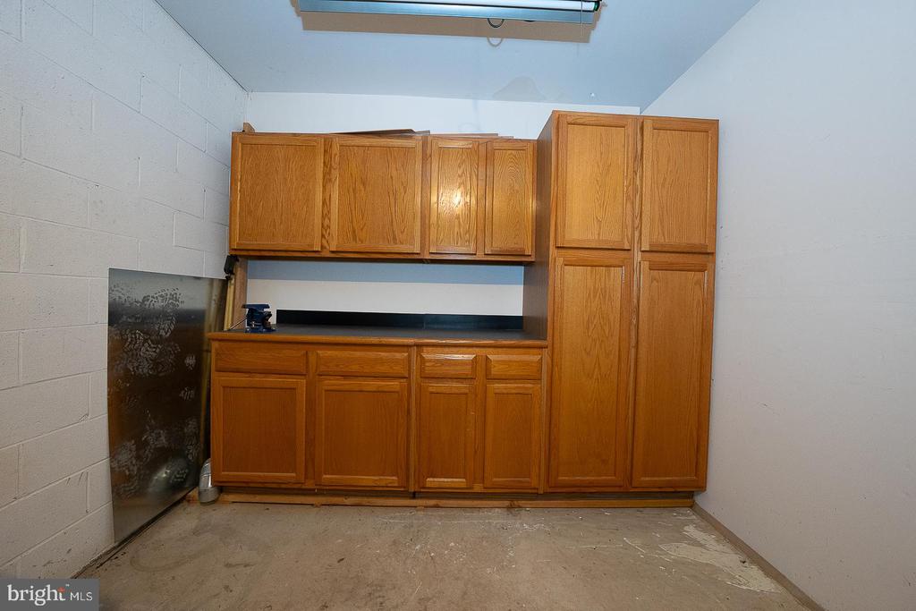 9315 EAGLE VIEW DRIVE