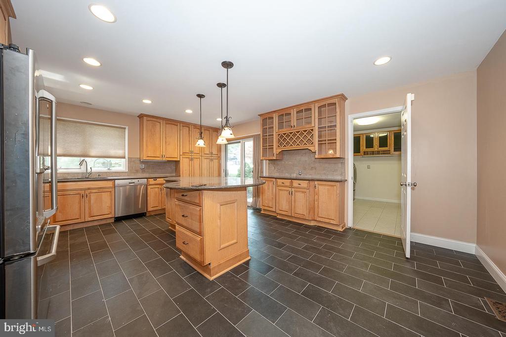 9315 EAGLE VIEW DRIVE