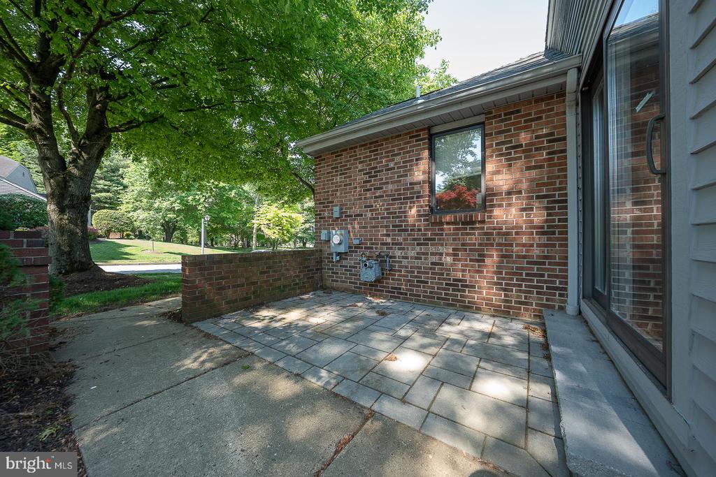 9315 EAGLE VIEW DRIVE