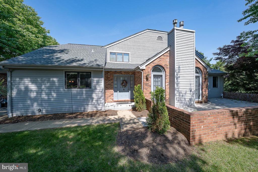 9315 EAGLE VIEW DRIVE