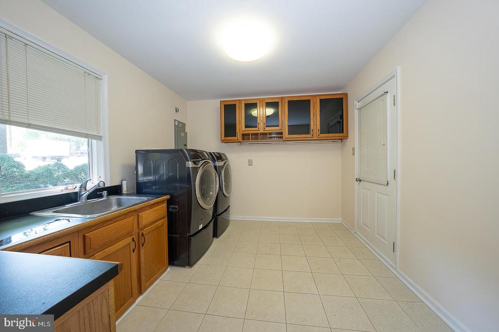 9315 EAGLE VIEW DRIVE