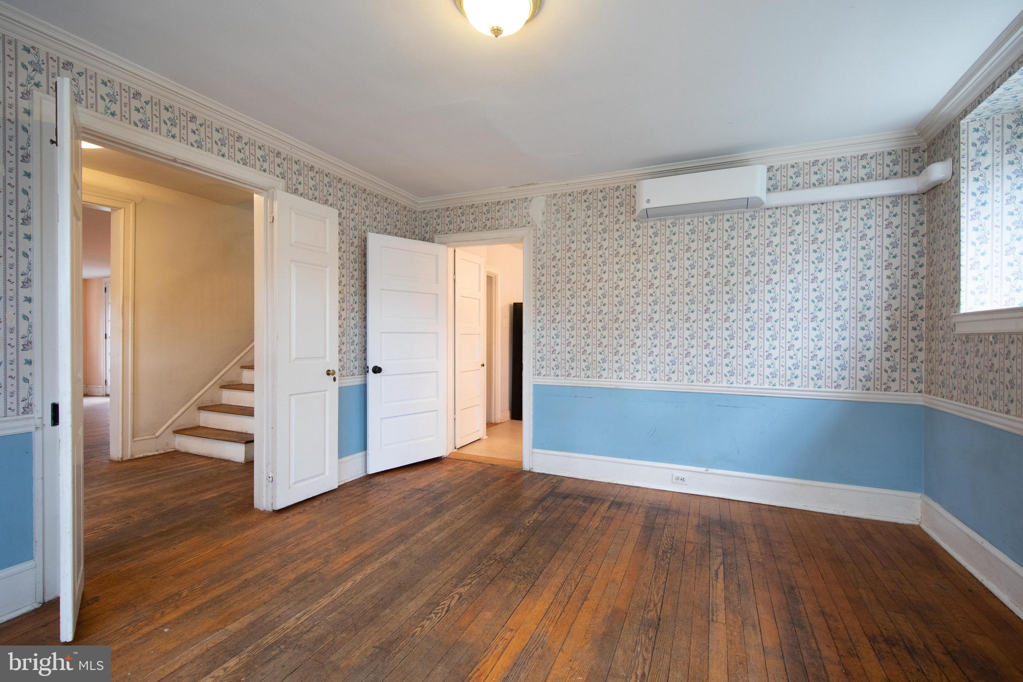 221 Pelham Rd