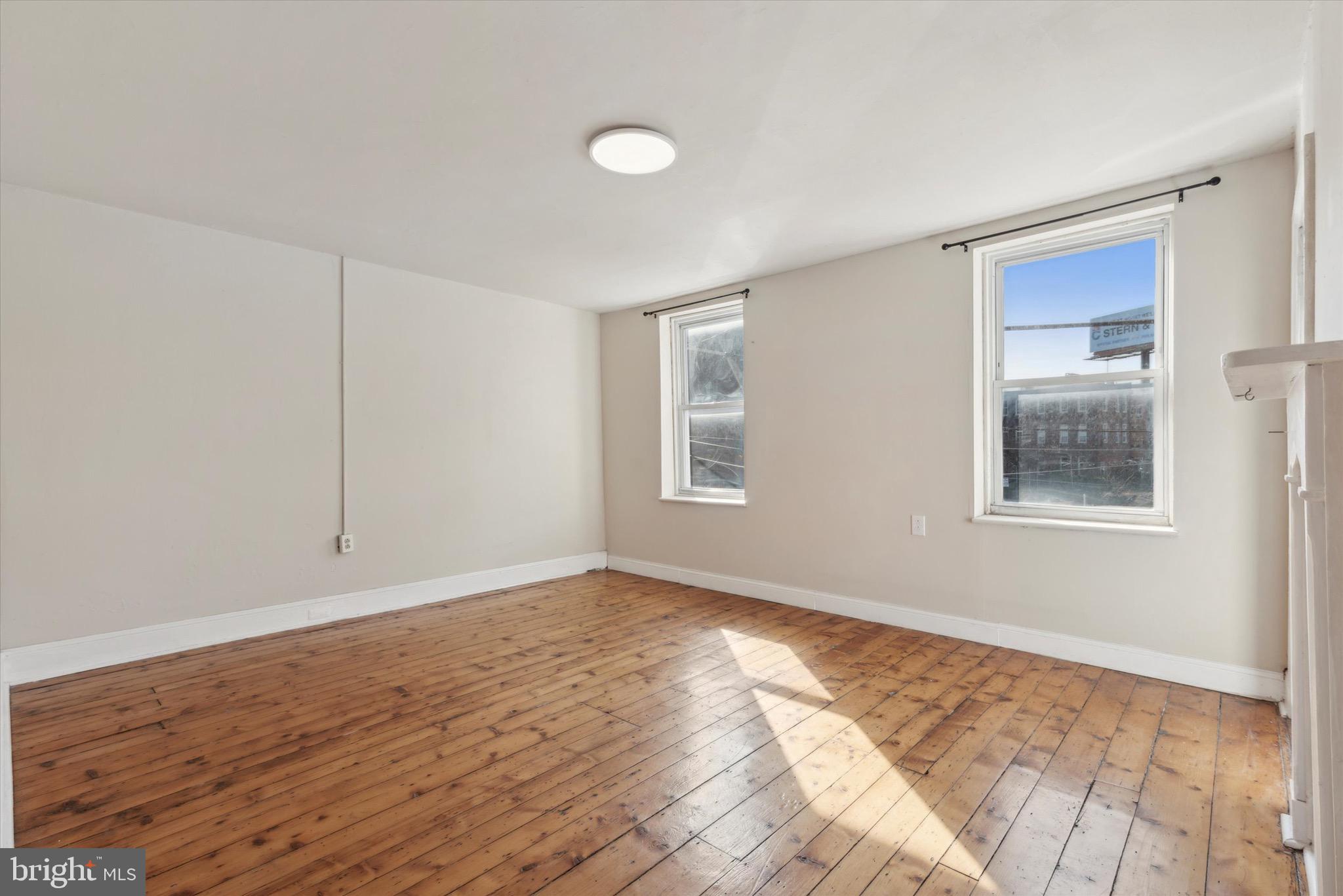 117 W Allen St