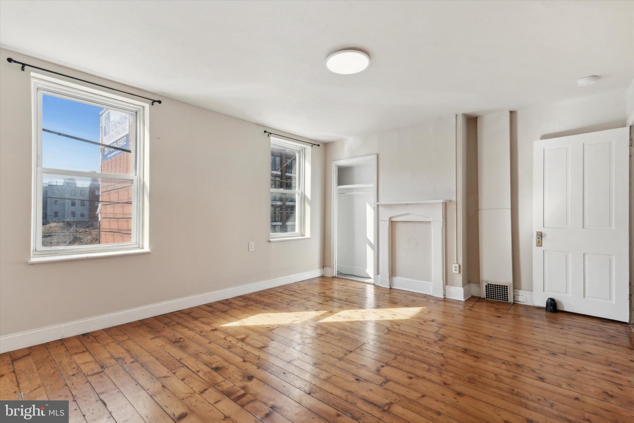 117 W Allen St