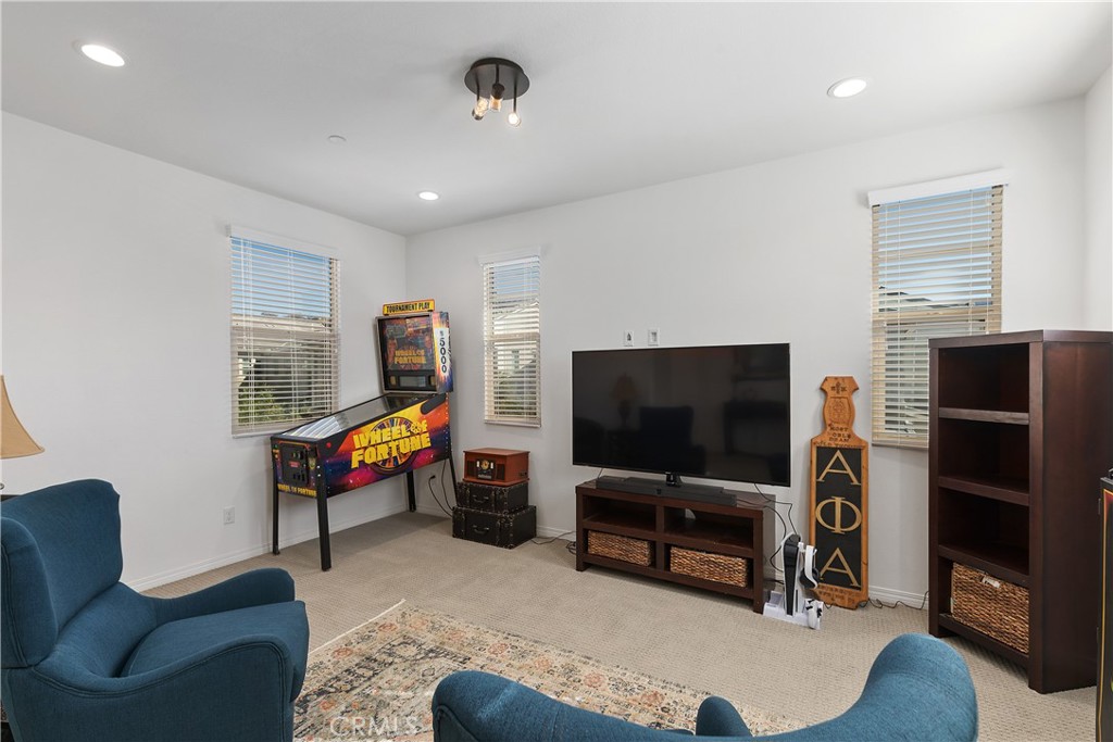4233 Powell Way Unit: 101