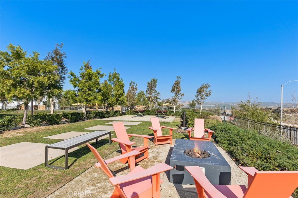 4233 Powell Way Unit: 101